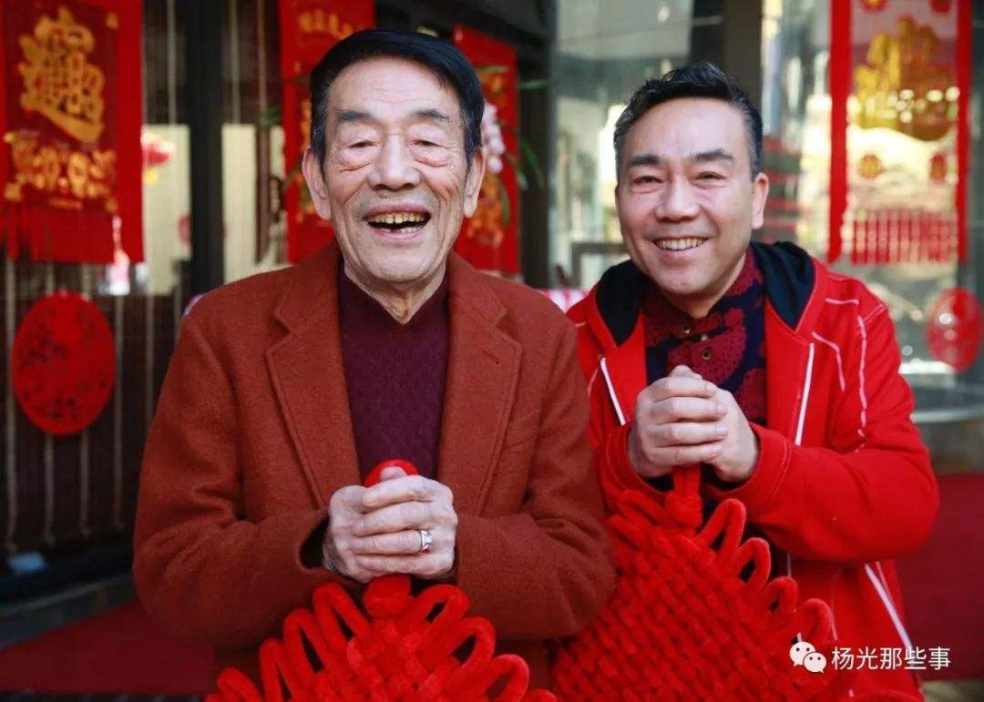 杨少华最新视频，温馨日常的快乐时光