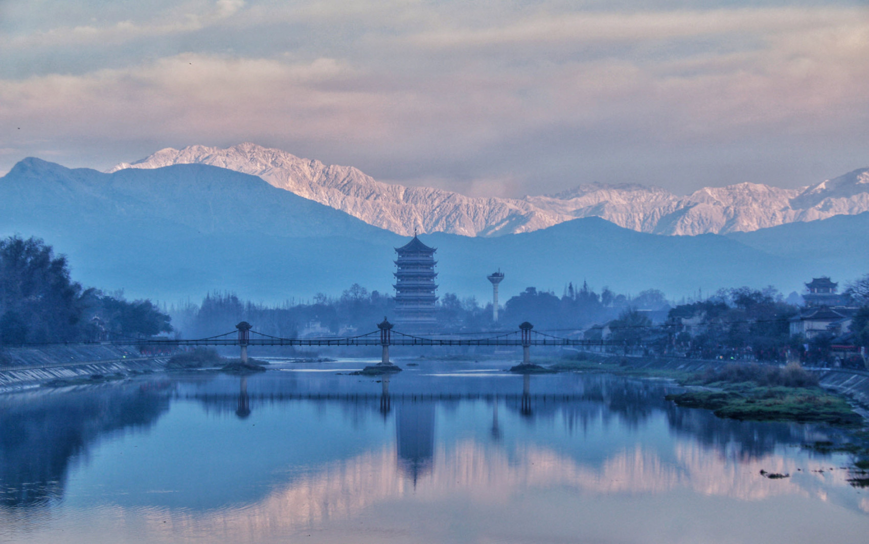 崇州最新新闻，拥抱自然，心灵宁静之旅