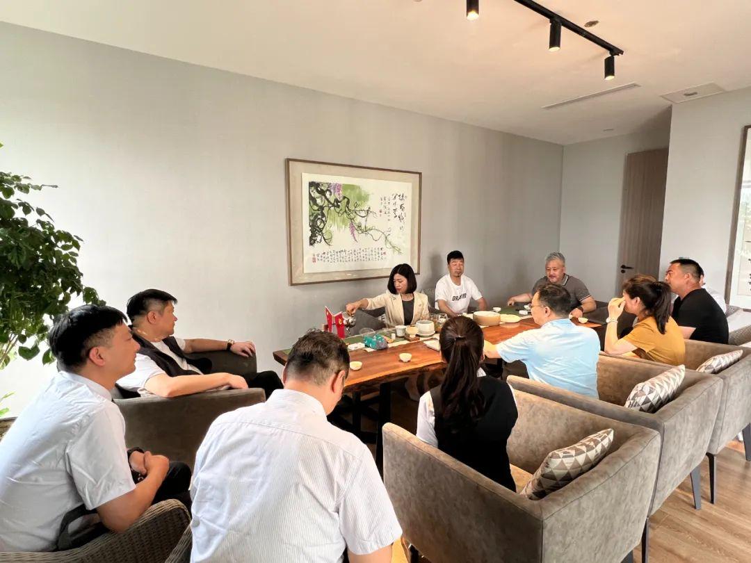 廊坊发展最新动态，日常故事中的温馨进展