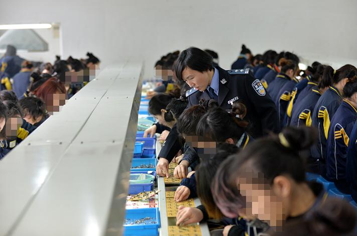 公务员产假最新规定,公务员产假最新规定，变化中的力量与自信之源
