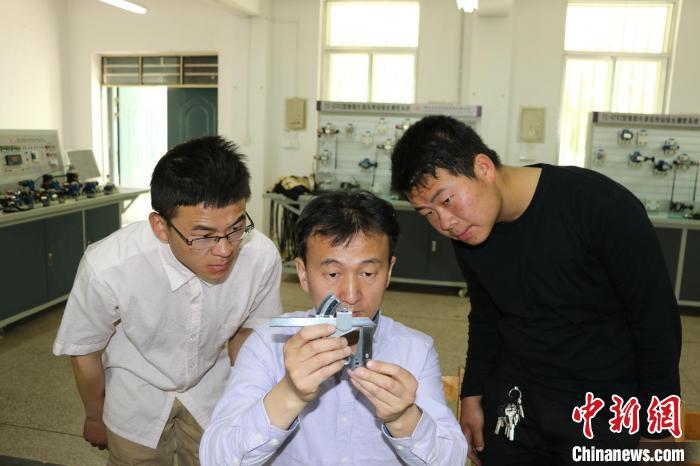 海尔时代先锋，创新引领，最新科技引领未来