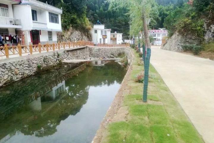 岳西工厂最新招聘信息及自然美景探索之旅，寻找心灵宁静的旅程